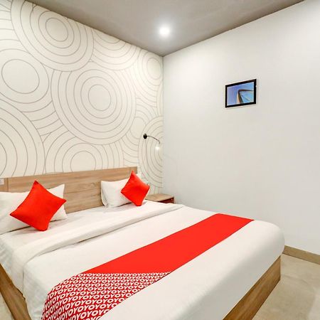 Hotel O Jps Grand Hotel New Delhi Ngoại thất bức ảnh