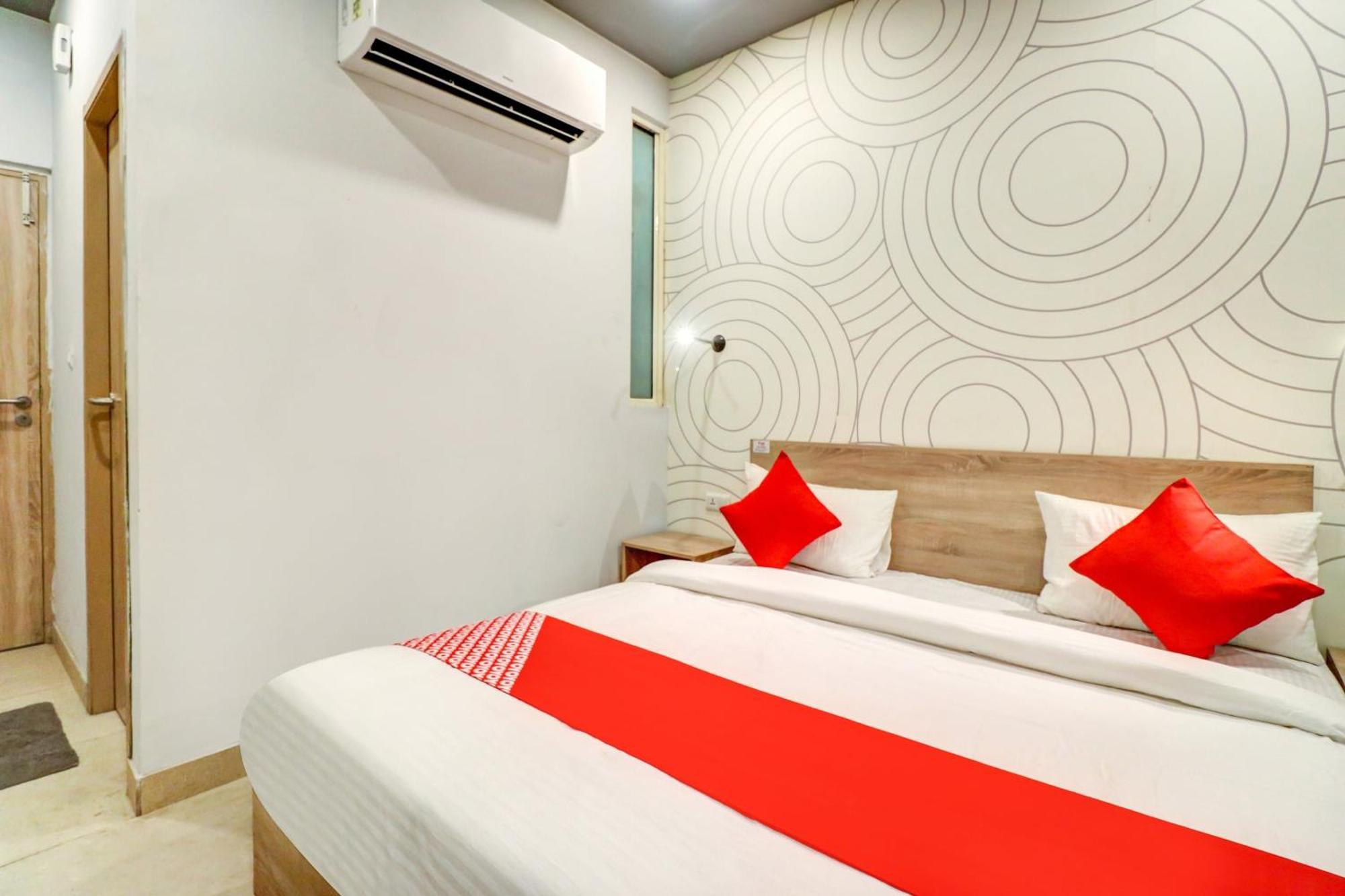 Hotel O Jps Grand Hotel New Delhi Ngoại thất bức ảnh