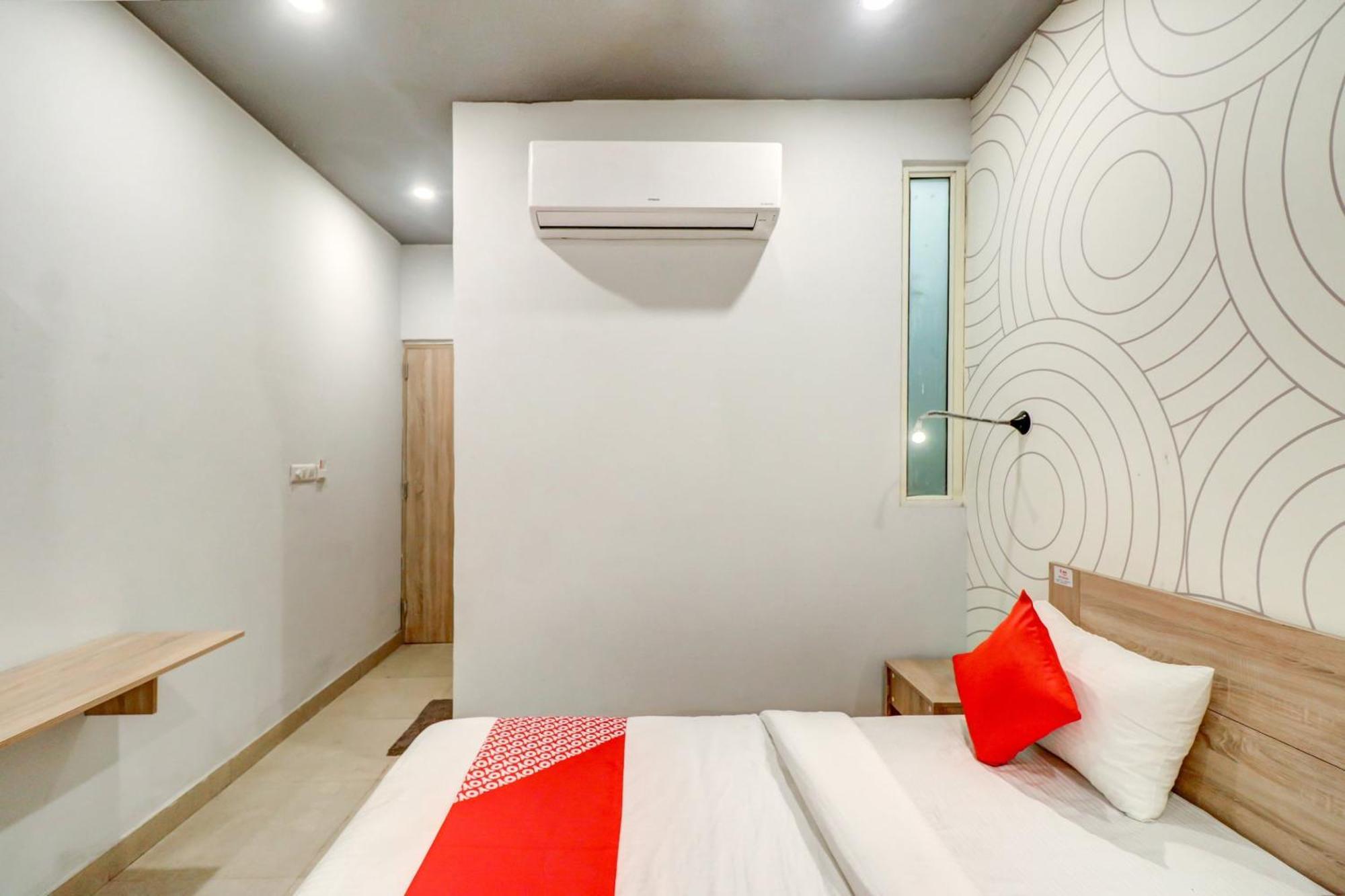 Hotel O Jps Grand Hotel New Delhi Ngoại thất bức ảnh